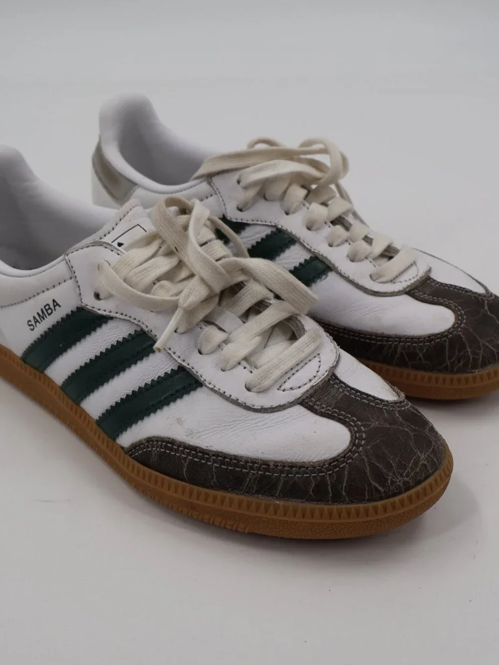Adidas Samba Sneakers Mens 7.5 White‎ Green Gum Cracked Leather JI2724